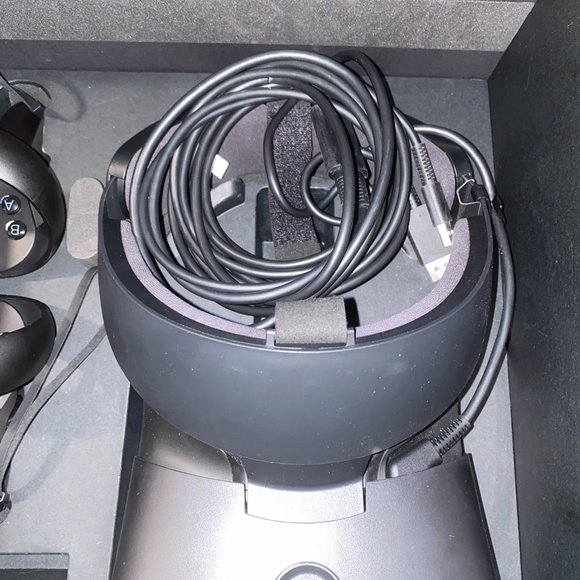 Oculus Rift S - Picture 4 of 10